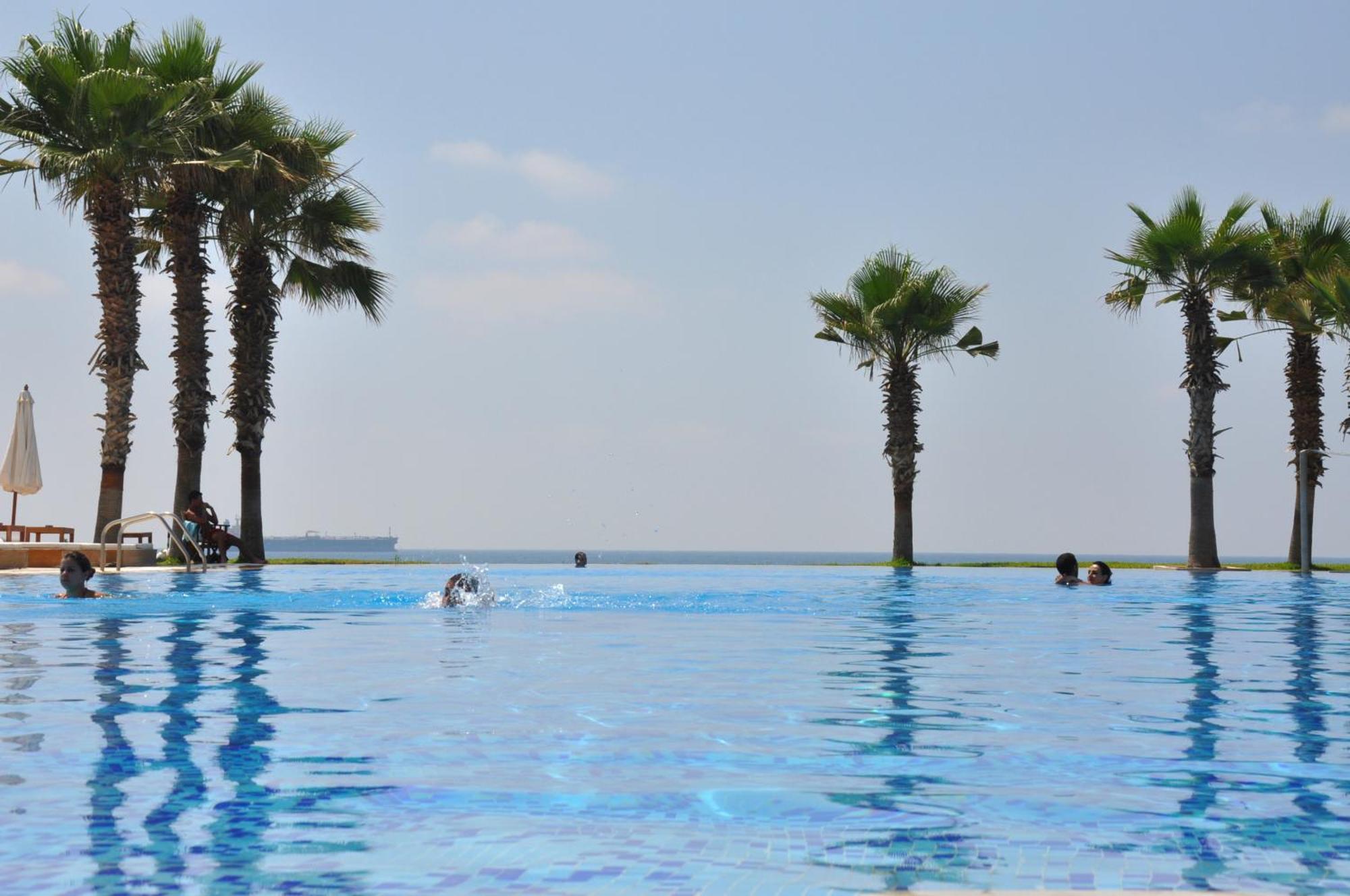 Pangea Beach Resort Jieh Exterior photo